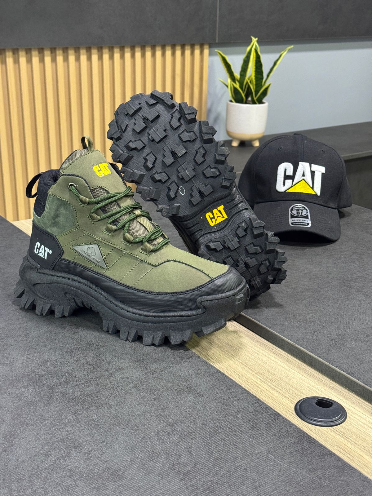 Bota Cat Intruder Galosh Mid - EDICION LIMITADA®