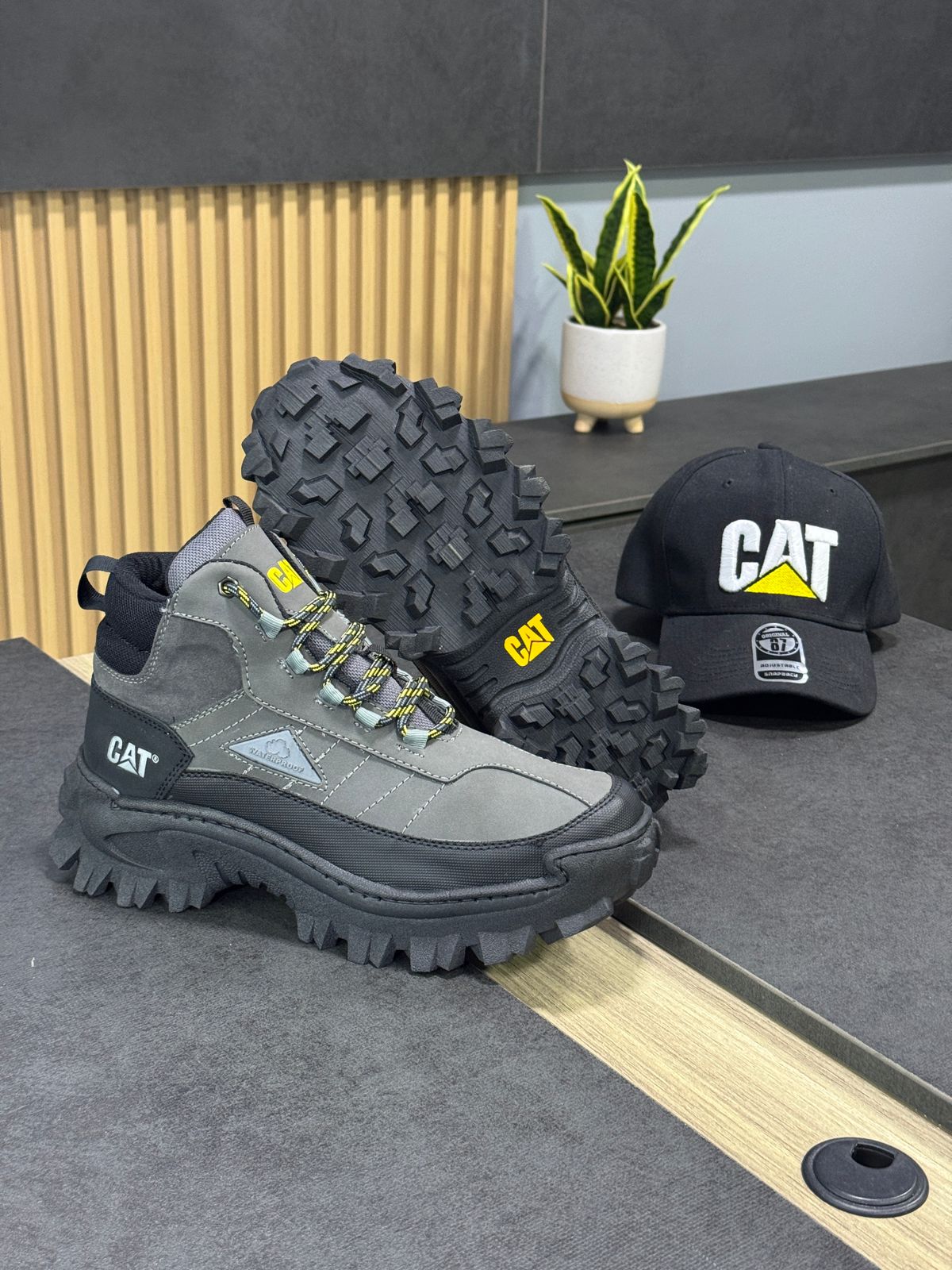Bota Cat Intruder Galosh Mid - EDICION LIMITADA®